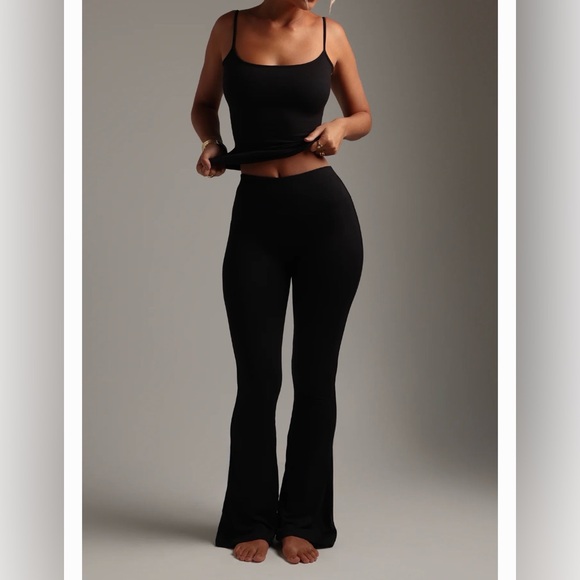 My Outfit Online Pro-Technical Flared Leggings size med - Picture 4 of 7